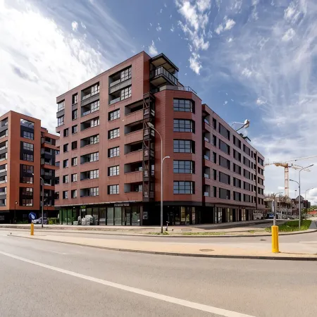 Downtown Apartments Doki Living - Foodhall & Parking Отели рядом с достопримечательностью «Торговый центр Мэдисон»