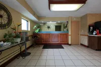 Americas Best Value Inn North Capital - Motels