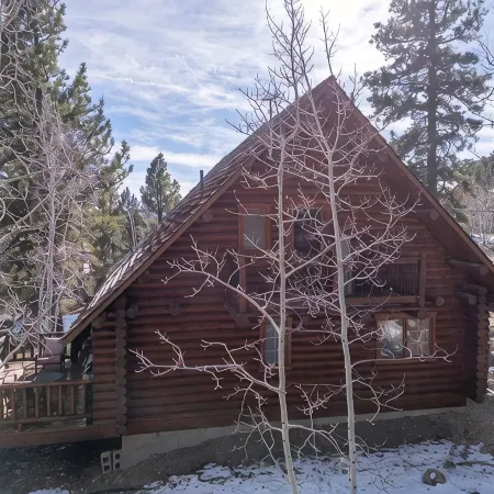 Cabin close to the Lake, Sleeps 8