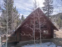 Cabin close to the Lake, Sleeps 8