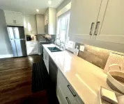 Guest suite in Fairwinds! 2 minutes from golf course w/ putting green in yard! - 3-Star