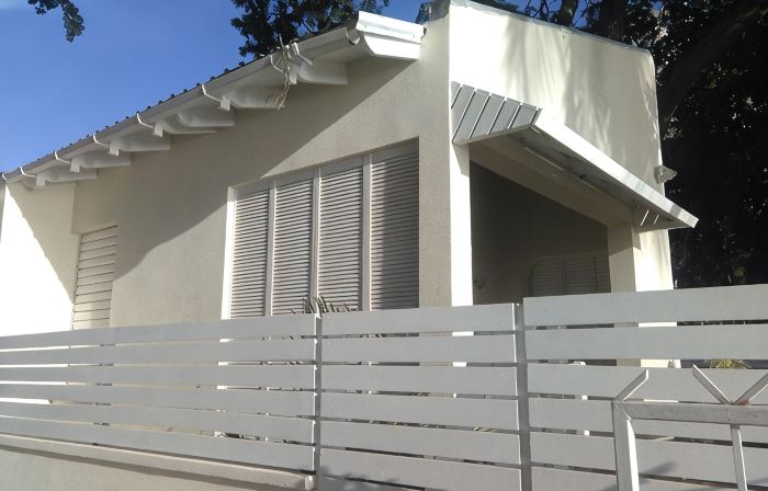 DolphinBay beachfront bungalow directly on the platinum WestCoast, 2Beds, 2Baths