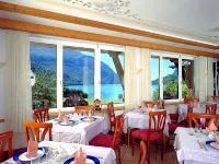 Hotel des Alpes Hotels in Molveno