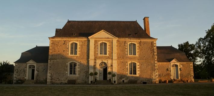 Chambres d'hôtes Logis de la Juquaise Hotels in Mayenne