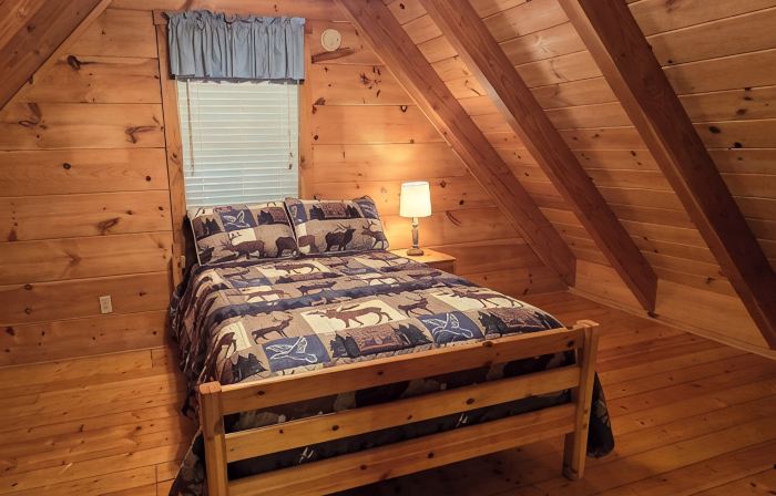 Cozy Cabin at The Reserve near Fairystone State Park