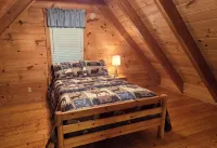 Cozy Cabin at The Reserve near Fairystone State Park - Homestays