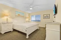 Calini Beach Club by Coolvacay - Condos