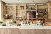 Hotel Iris - breakfast
