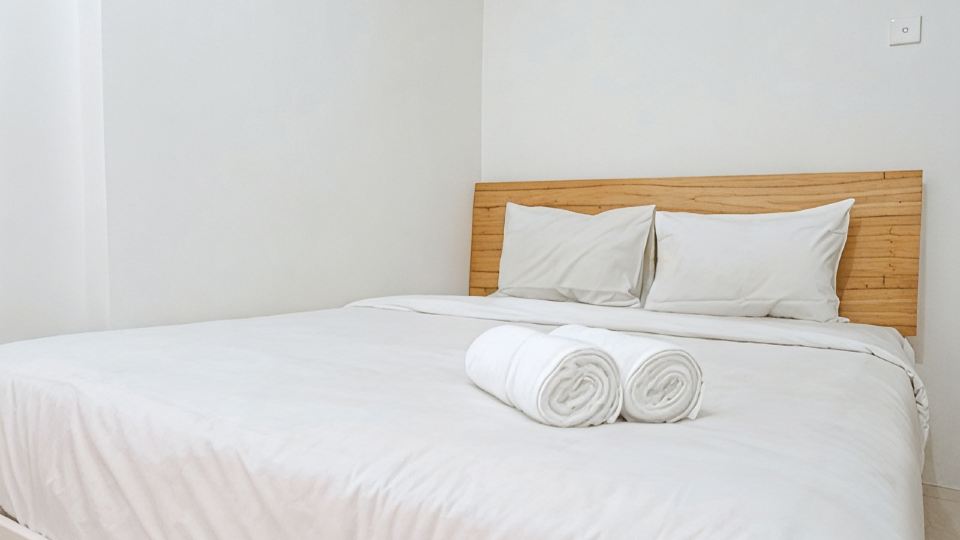 Modern 2Br Apartment at Pavilion Permata by Travelio
