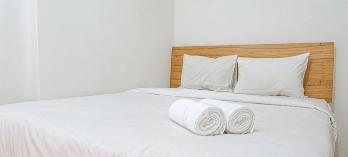 Modern 2Br Apartment at Pavilion Permata by Travelio Hotels in Dukuhpakis