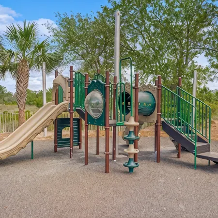 Walk2Beach & Pools, Golf Cart, Family Friendly, 4Br