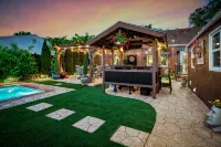 Magical-Dwntwn Lodi, Hot Tub, Firepit, Wine Tasting, Backyard Oasis