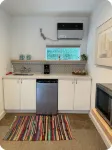 Vintage Chalet Studio 6 Creative Walkable Montrose H-Town Favorite!! - Condos
