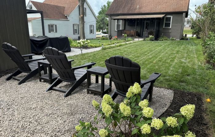 Luxury 3BR Cottage, King Beds, Spa-Style Baths and Outdoor Oasis