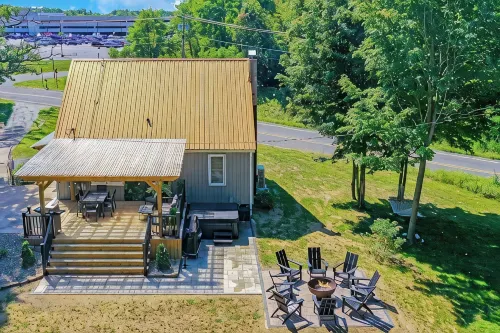 Secluded Retreat, Hot Tub, Fire Pit, Wildlife Views, Near New Buffalo Beach! - Homestays
