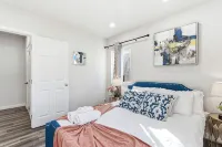 Prime location Close to Downtown LA 2 bed 1 bath Kingsize Bed Private Entry! 17