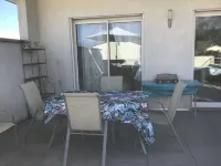 Apartment in a haven of peace 10 mm from the Mediterranean Sea. - 民宿
