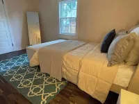 Cheerful 2-bedroom Edenton bungalow getaway Ξενοδοχεία στην πόλη Edenton