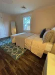 Cheerful 2-bedroom Edenton bungalow getaway