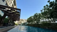 Peaceful Stay @MT Khlong Luang - Pools