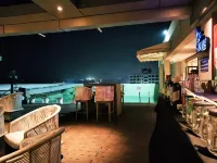 Country Inn & Suites by Radisson, Bhiwadi - bar