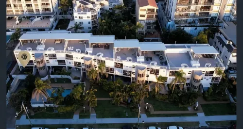 Sundeck Gardens