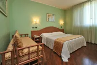 Hotel le Ville - Lemmikkieläimet sallittu