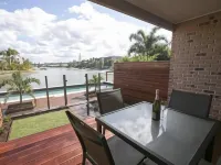 Saltwater Villas - Pet Friendly Accommodation Hotels in Mooloolaba