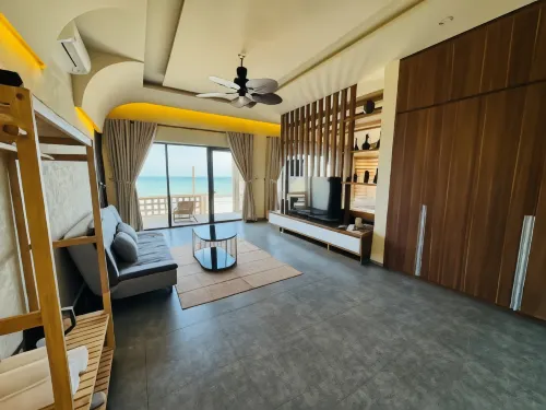 SUNSHINE BEACH RESORT