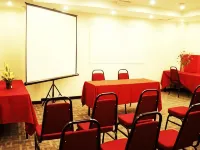 Adel Hotel Các khách sạn ở Putatan