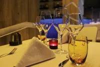 Ozgur Bey Spa Hotel - 朝食