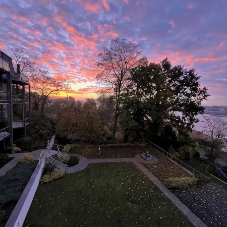 Wohlfühl-wohnung mit Ausblick! Ihr Idealer Ausgangspunkt für den Ostsee-urlaub