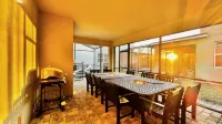 Pool, Spa, Game Room, Theater, 4 Miles to Disney!