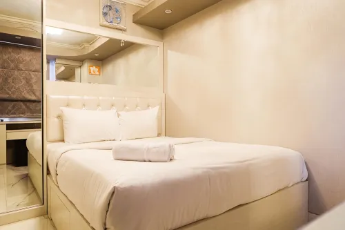 Posh 2Br Apartment at Bassura City Near Shopping Mall by Travelio - Rooftop Pools