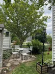Beautiful Lake Home, Private Beach with a 5-Minute Walk to the Public Beach Area