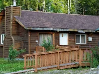 Quaint Rural Cabin Near Hatcher Pass Hotels in Fishhook