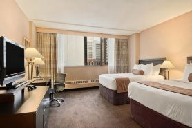 Ramada Plaza by Wyndham Calgary Downtown