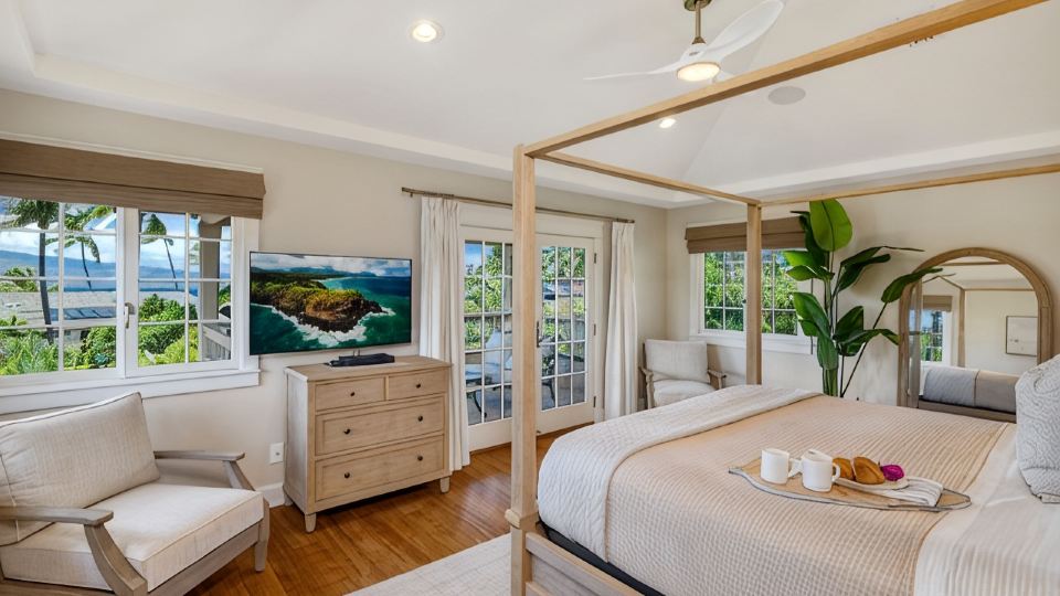 Legendary Estate 50 Steps to Maui’s Best Beach! New! 5 Bedroom, Pool With Slide!