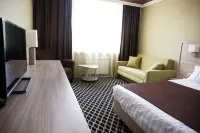 Apriori Hotel - parking