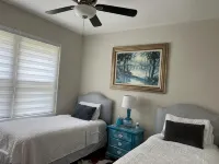 Lake front cottage in St. Augustine - Country Houses
