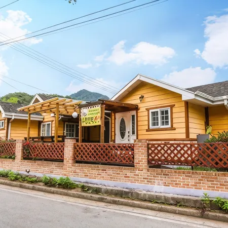 Boeun Songnisan Sujeong Pension