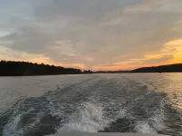 Studio Cabin – Pet-Friendly Retreat Near Lake Greeson & Kirby Landing Marina Hotels in Pike County