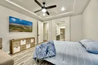 Modern 3-Bedroom Villa with Jacuzzi and Gym Hotels in 