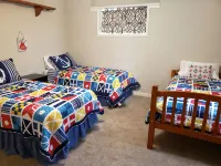 Lake Hartwell Waterfront Getaway - Homestays