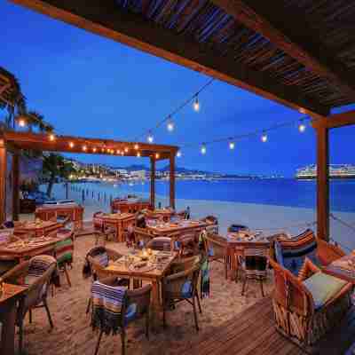 Beachfront Villa 1 at Hacienda Beach Club on Medano Beach Dining/Meeting Rooms