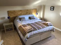 A beautiful renovated modern but homely cottage by St Andrews. - 4-Star