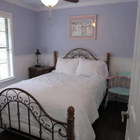Beautiful Secluded Cottage In Old Ocean Springs Ms