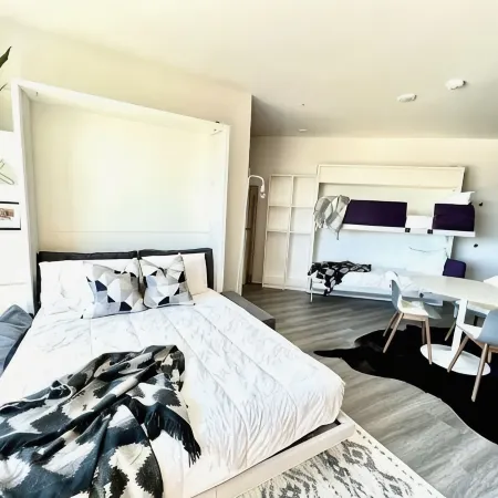 Canyon Haus 301 - Mountainside Modern Deluxe Studio - Pool+Gym+Arcade