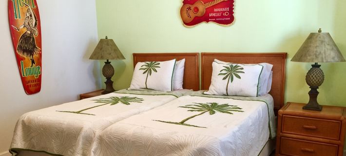 Luxury accommodations, discounted golf and beautiful sunsets year round. Hotel a Puako