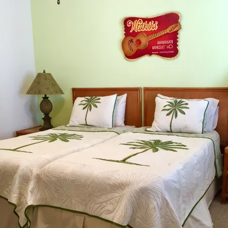 Luxury accommodations, discounted golf and beautiful sunsets year round.